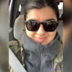 Meet your Posher, Ozlem a.